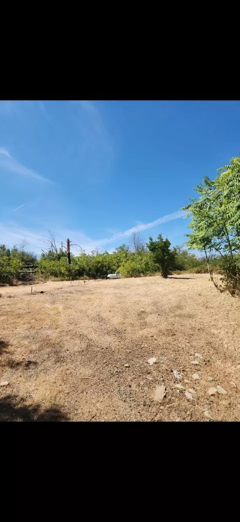 16155 Bush St, Redding, CA 96001 photo 6