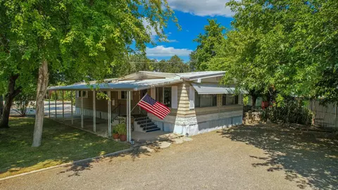 21800 Topland Dr, Palo Cedro, CA 96073