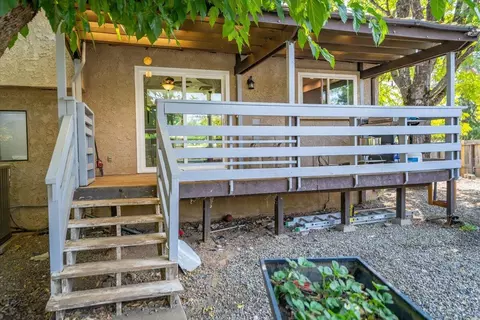 Exterior - 308 Tourmaline Way, Redding, CA 96003 photo 5 of 29