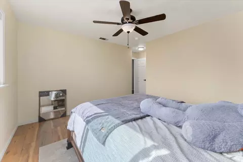 Bedroom - 308 Tourmaline Way, Redding, CA 96003 photo 2 of 4