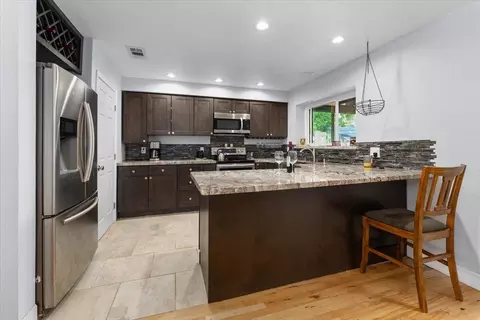 Kitchen - 308 Tourmaline Way, Redding, CA 96003 photo 1 of 6