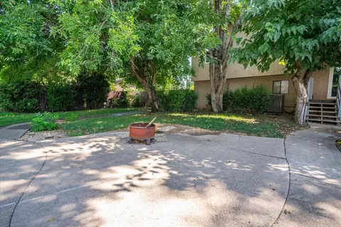 Exterior - 308 Tourmaline Way, Redding, CA 96003 photo 17 of 29