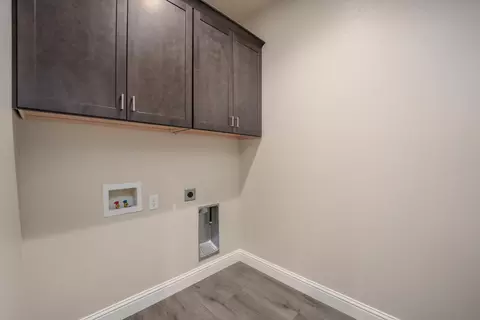 2757 Hopkins Ave, Redding, CA 96002 photo 20