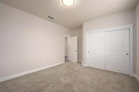 2757 Hopkins Ave, Redding, CA 96002 photo 11