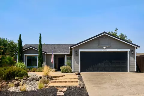 1255 Grouse Dr, Redding, CA 96003 photo 2