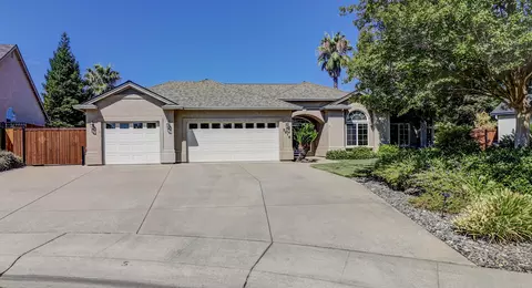 3818 Tea Rose Ct, Redding, CA 96001 photo 52