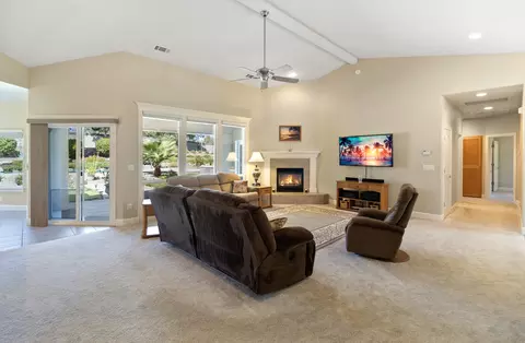 3818 Tea Rose Ct, Redding, CA 96001 photo 7