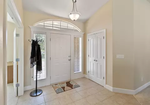 3818 Tea Rose Ct, Redding, CA 96001 photo 5