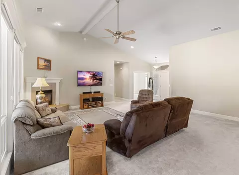 3818 Tea Rose Ct, Redding, CA 96001 photo 8