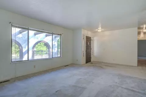 15701 Ranchland Dr, Redding, CA 96001 photo 5