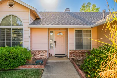 11550 Amir Ct, Redding, CA 96003 photo 4