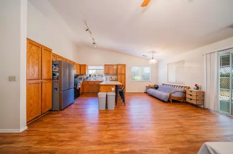 11550 Amir Ct, Redding, CA 96003 photo 8