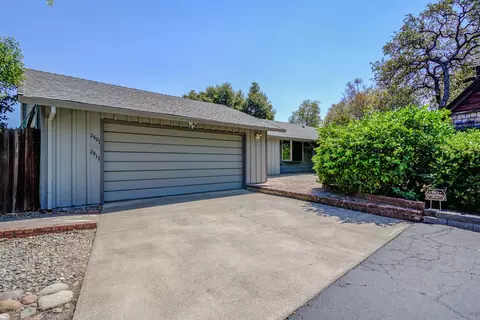 Exterior - 2501 Shasta St, Redding, CA 96001 photo 19 of 22
