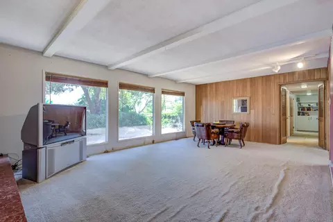 Living - 2501 Shasta St, Redding, CA 96001 photo 1 of 8