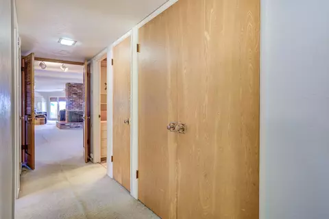 Entry Way - 2501 Shasta St, Redding, CA 96001 photo 4 of 9