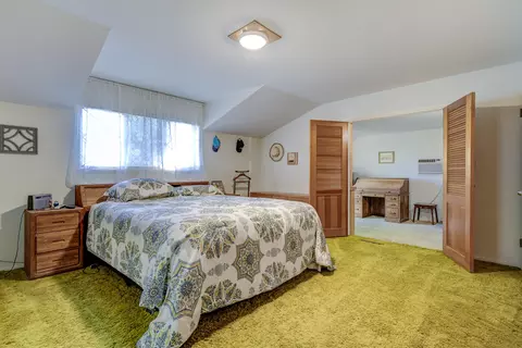 Bedroom - 2501 Shasta St, Redding, CA 96001 photo 7 of 15