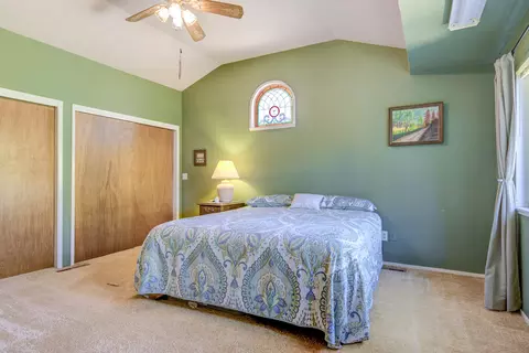 Bedroom - 2501 Shasta St, Redding, CA 96001 photo 3 of 15