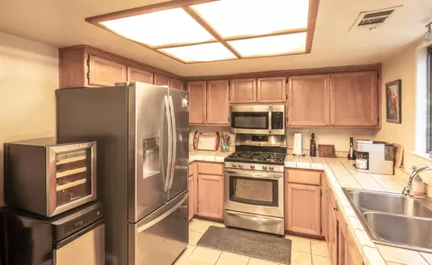 Kitchen - 856 Tanglewood Dr, Redding, CA 96003 photo 1 of 1