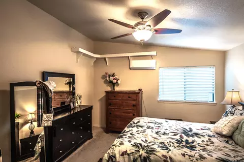 Bedroom - 856 Tanglewood Dr, Redding, CA 96003 photo 2 of 6