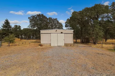 20223 Freeman Way, Redding, CA 96002 photo 3