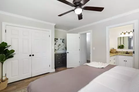 Bedroom - 660 Paynes Creek Rd, Red Bluff, CA 96080 photo 6 of 8