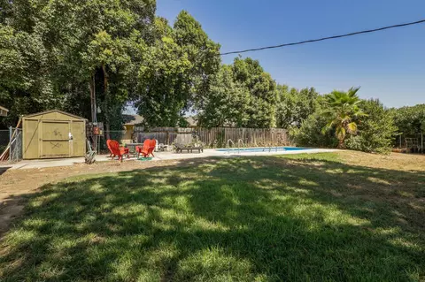 Exterior - 660 Paynes Creek Rd, Red Bluff, CA 96080 photo 10 of 14