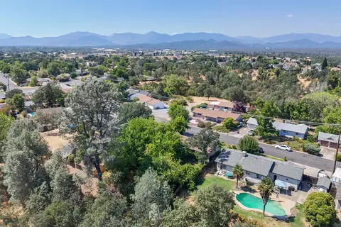 5881 Sierra Dr, Redding, CA 96003 photo 26