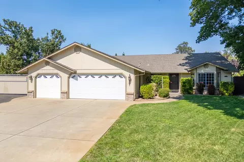 4567 Alta Saga Dr, Redding, CA 96002