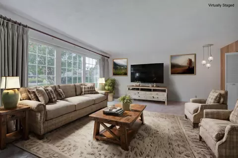 Living - 704 Joaquin Ave, Redding, CA 96002 photo 1 of 4