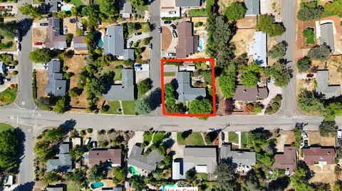 View/Area - 704 Joaquin Ave, Redding, CA 96002 photo 1 of 5