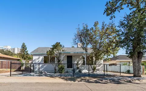 Exterior - 1862 Eugenia Ave, Redding, CA 96001 photo 1 of 3