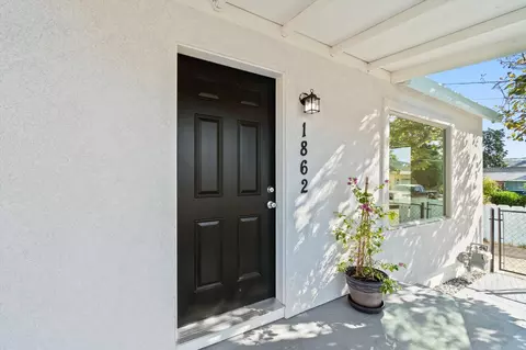 1862 Eugenia Ave, Redding, CA 96001