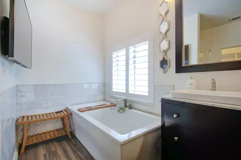 Bath - 7878 Hidden Meadows Rd, Shingletown, CA 96088 photo 6 of 6