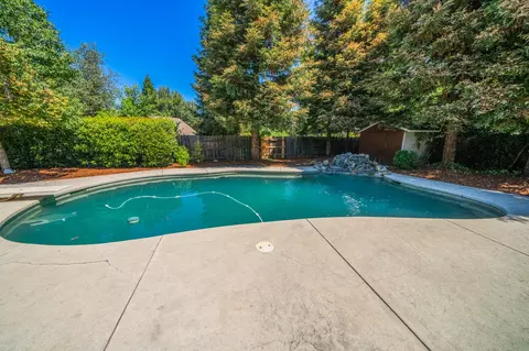 2774 Western Oak Dr, Redding, CA 96002 photo 45