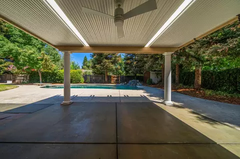 2774 Western Oak Dr, Redding, CA 96002 photo 51