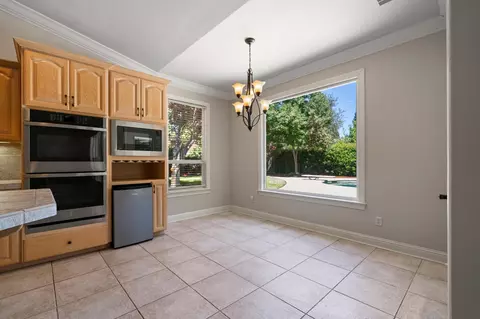 2774 Western Oak Dr, Redding, CA 96002 photo 21