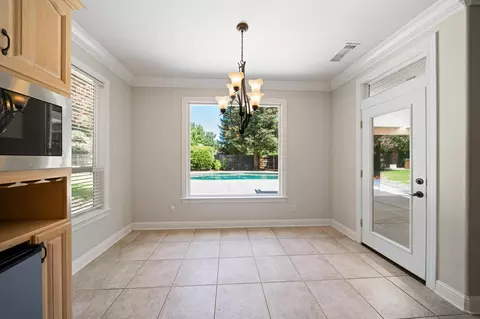 2774 Western Oak Dr, Redding, CA 96002 photo 19