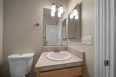2774 Western Oak Dr, Redding, CA 96002 photo 23