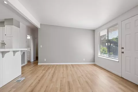 2220 Octavia St, Redding, CA 96001 photo 20