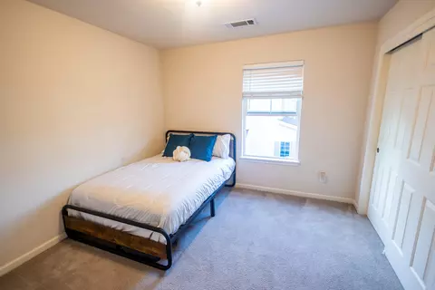2325 Shining Star Way, Redding, CA 96003 photo 9