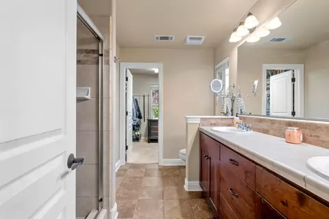 Entry Way - 3149 Laver St, Redding, CA 96002 photo 4 of 4