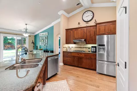 Kitchen - 3149 Laver St, Redding, CA 96002 photo 2 of 3