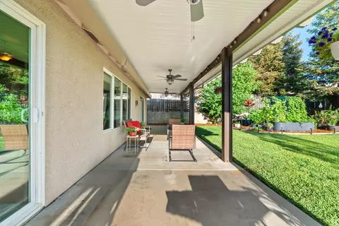 Exterior - 3149 Laver St, Redding, CA 96002 photo 4 of 9