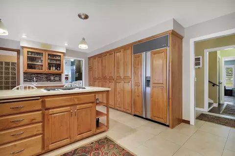 Kitchen - 6394 Quail Creek Rd, Redding, CA 96002 photo 3 of 13