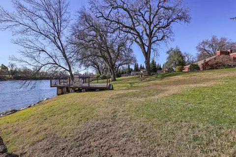 Exterior - 6394 Quail Creek Rd, Redding, CA 96002 photo 19 of 25