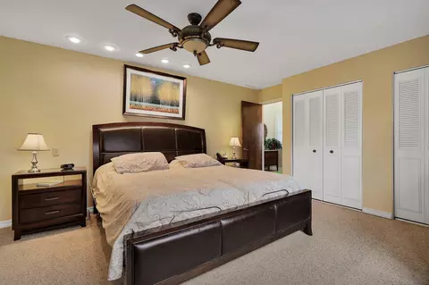 Bedroom - 6394 Quail Creek Rd, Redding, CA 96002 photo 6 of 13