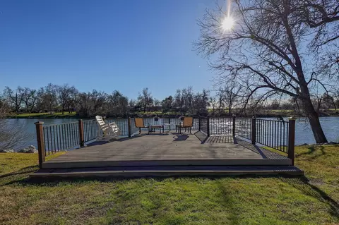 Exterior - 6394 Quail Creek Rd, Redding, CA 96002 photo 18 of 25