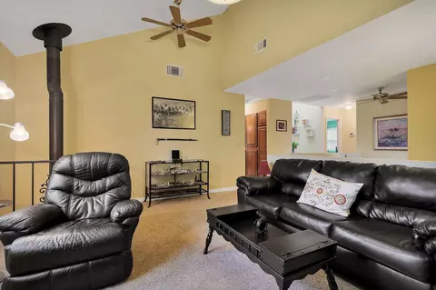 Living - 6394 Quail Creek Rd, Redding, CA 96002 photo 5 of 8