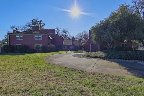 Exterior - 6394 Quail Creek Rd, Redding, CA 96002 photo 21 of 25