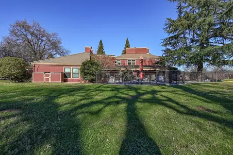 Exterior - 6394 Quail Creek Rd, Redding, CA 96002 photo 9 of 25